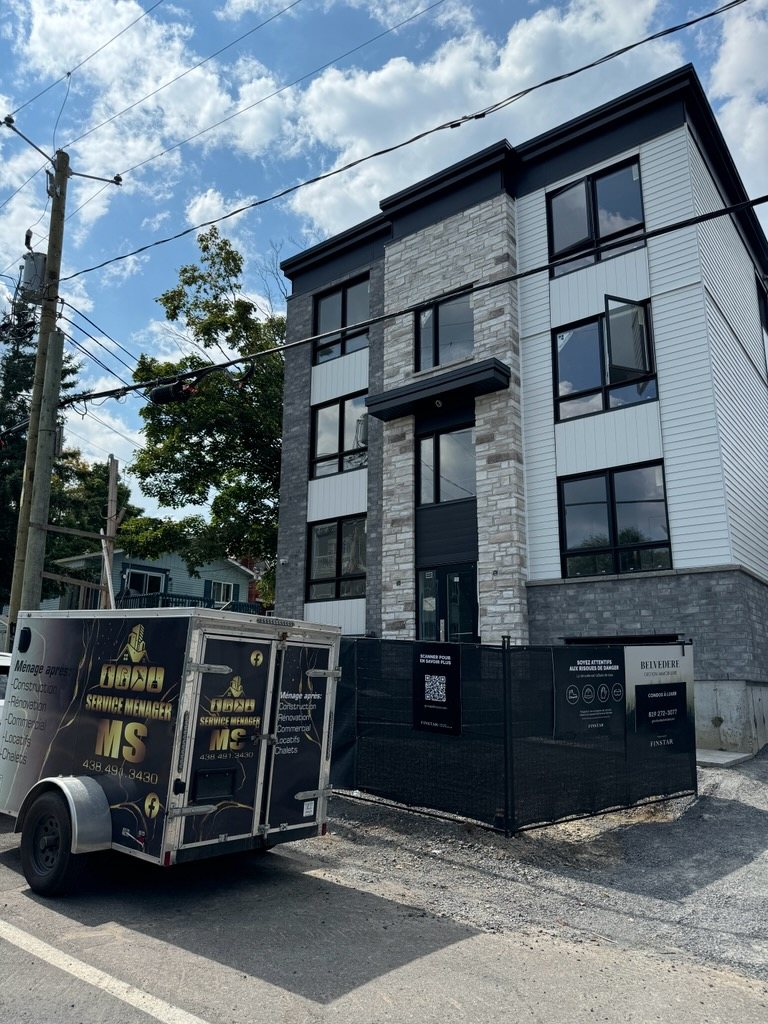 8-plex — Sainte-Agathe-des-Monts — ménage après construction Sainte-Agathe-des-Monts de Mont-Tremblant à Montréal